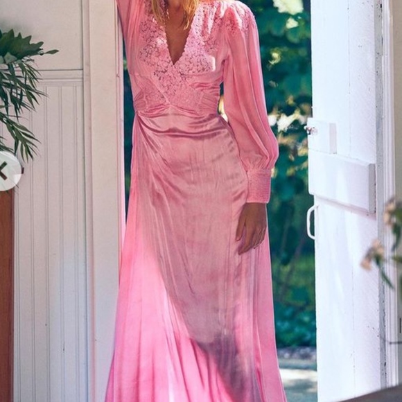 One of a Kind Gweneth Pink LoveShackFancy 10 - Picture 4 of 11